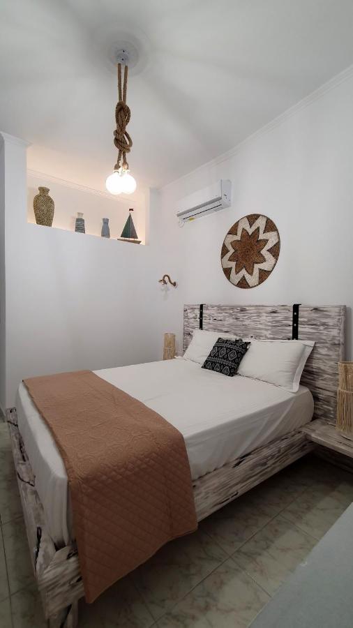 Alexandra'S Boutique House Apartment Triovasalos Bagian luar foto